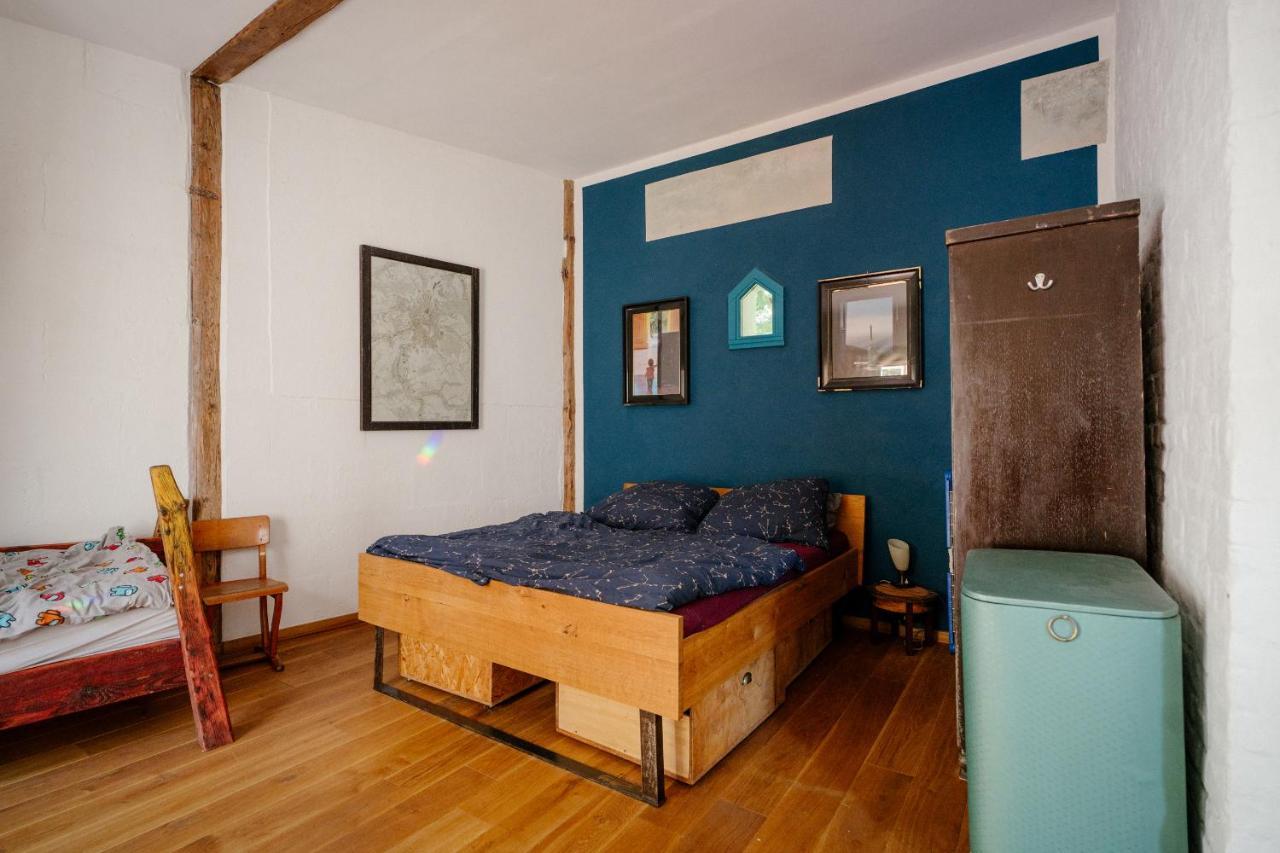 The Upholstery Tinyhouse Deluxe Eco Chalet Kreativ Citynah Chemnitz Exterior foto