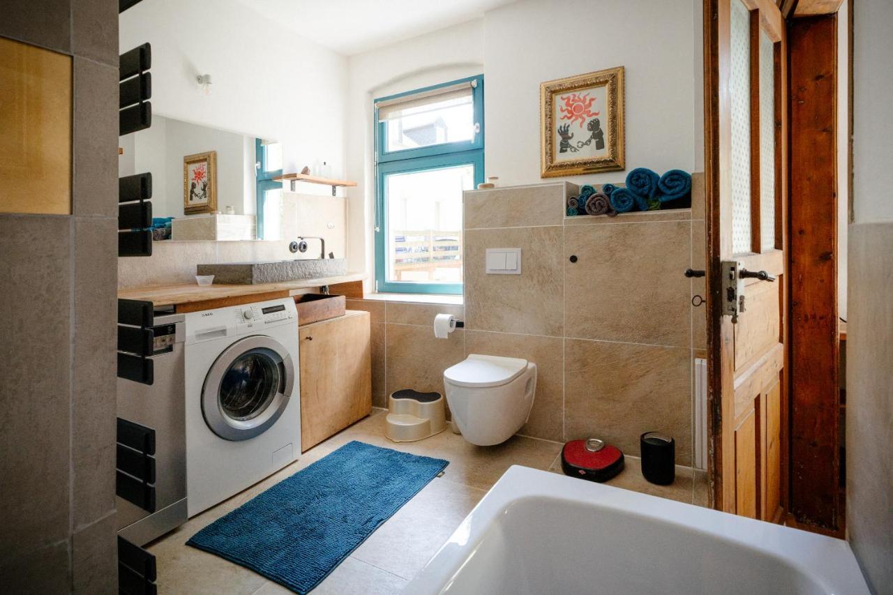 The Upholstery Tinyhouse Deluxe Eco Chalet Kreativ Citynah Chemnitz Exterior foto