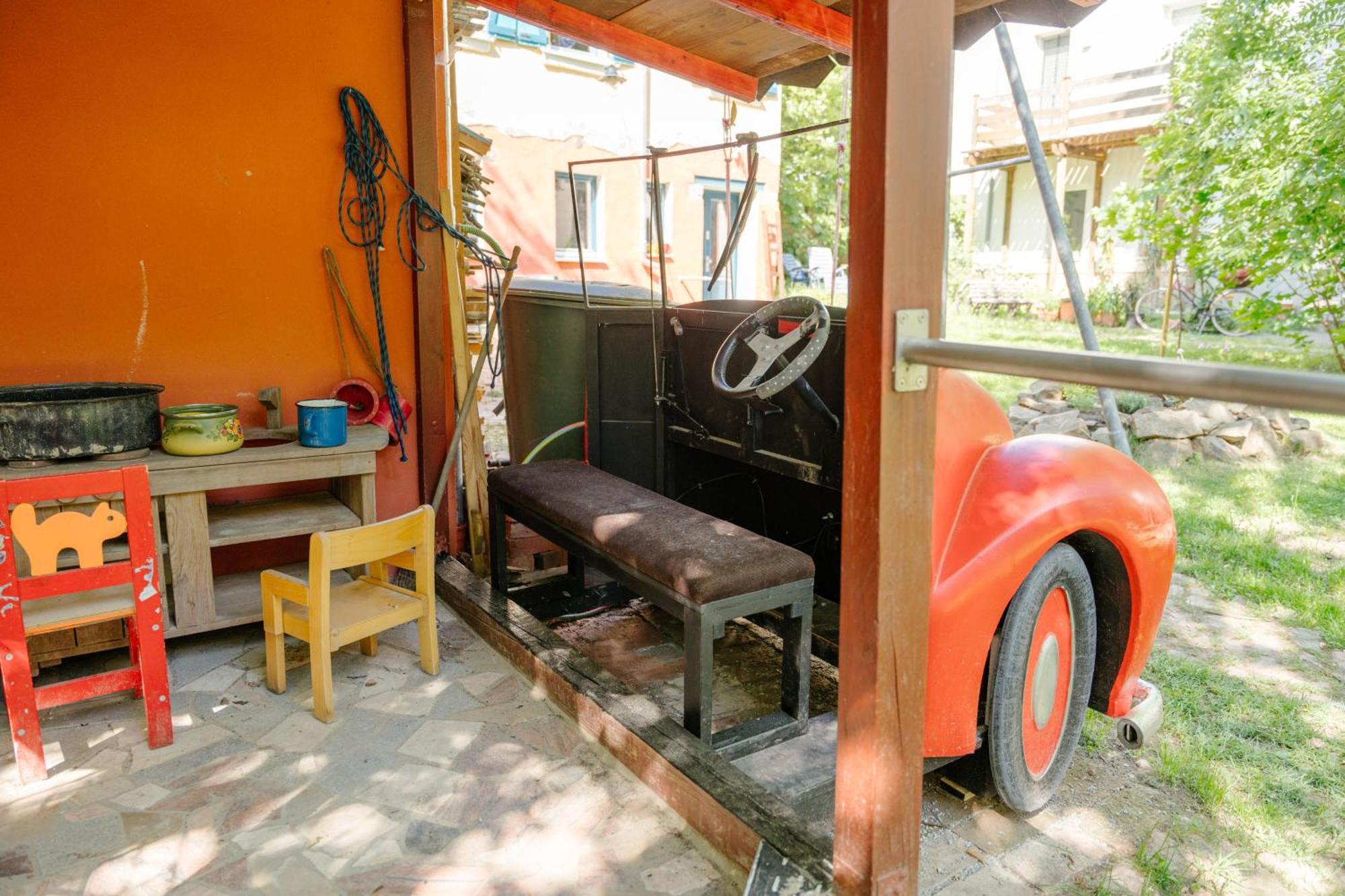 The Upholstery Tinyhouse Deluxe Eco Chalet Kreativ Citynah Chemnitz Exterior foto